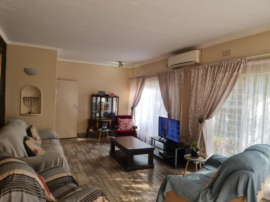 4 Bedroom Property for Sale in Protea Park North West